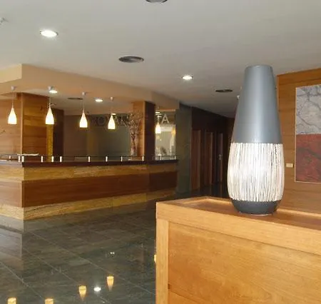 Bluesea Costa Serena 托雷莫利诺斯