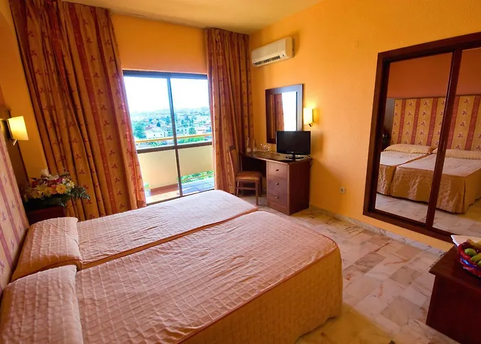 Bluesea Costa Serena 3* Торремолінос